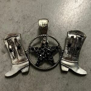 Vintage Western Cowboy Boot Star Magnetic Hoop Brooch Black Rhinestone Pin